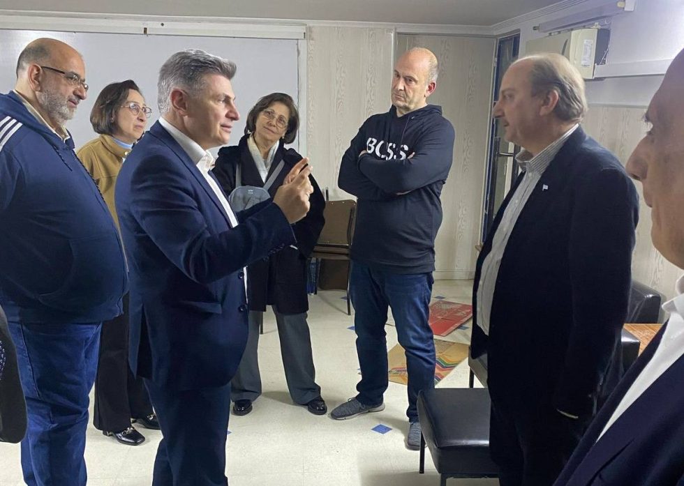 Φαραντούρης Συρία